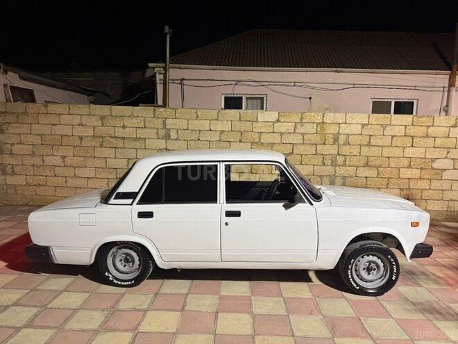 LADA (VAZ) 2107-3