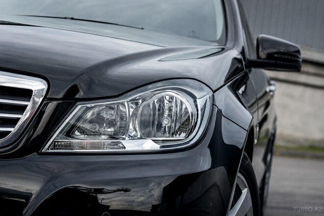 Mercedes C 250-6