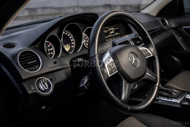 Mercedes C 250-10