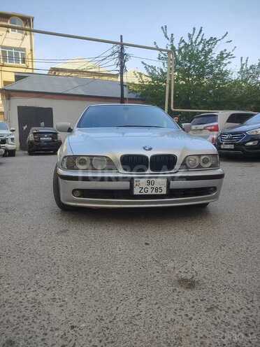 BMW 530-3