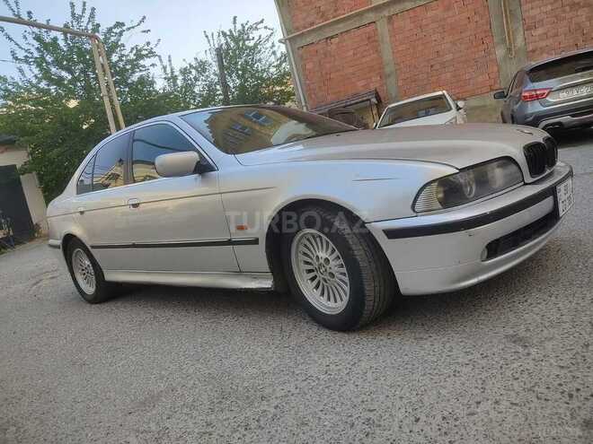 BMW 530-1