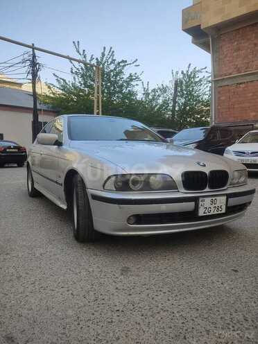 BMW 530-9