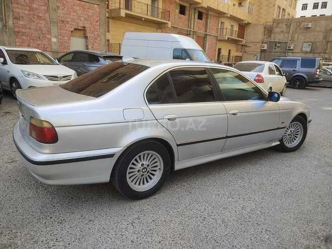 BMW 530-4