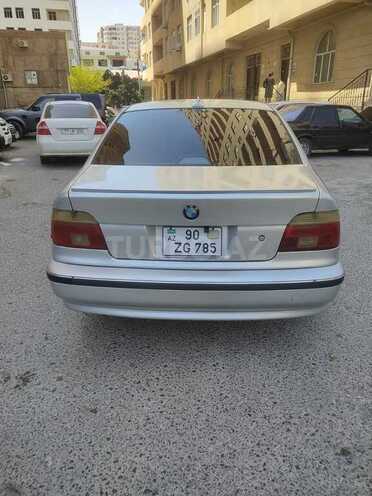 BMW 530-7