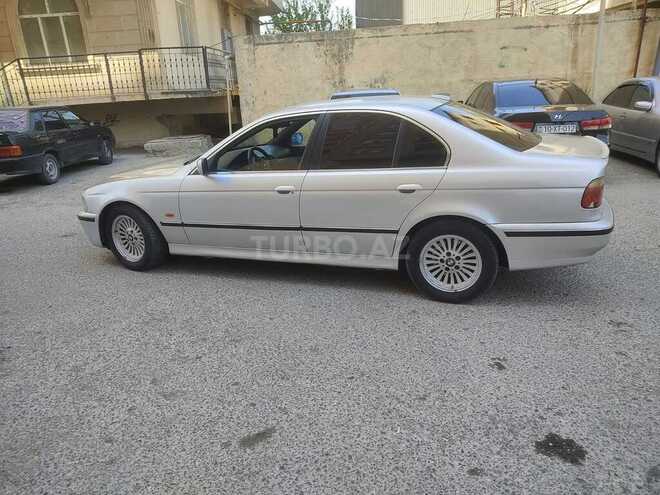 BMW 530-6