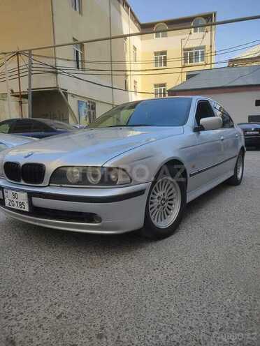 BMW 530-5