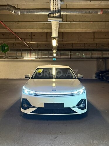 Geely Galaxy A7-1