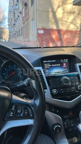 Chevrolet Cruze-2