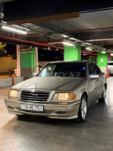 Mercedes C 200-4
