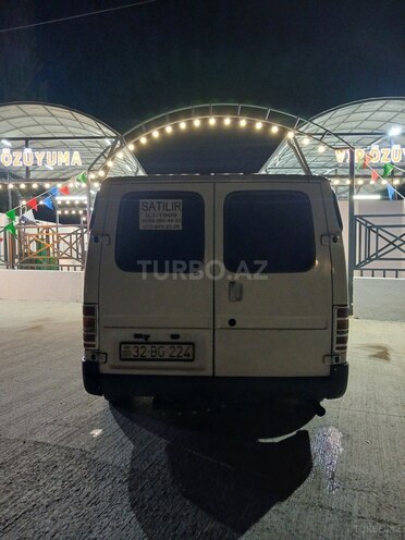 Ford Transit-2