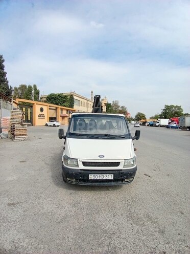 Ford Transit-2