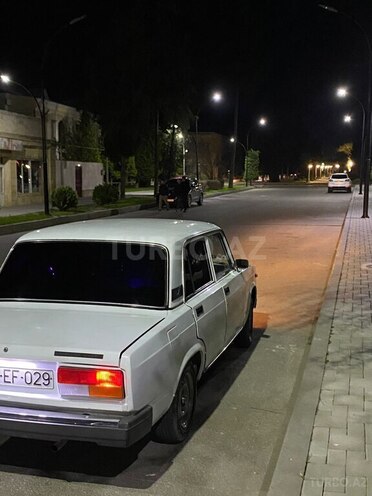 LADA (VAZ) 2107-4