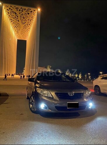 Toyota Corolla-8