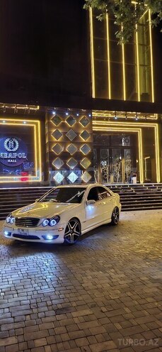 Mercedes C 320-1