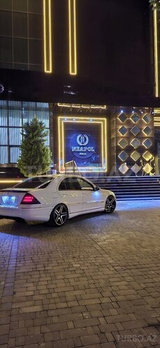 Mercedes C 320-2