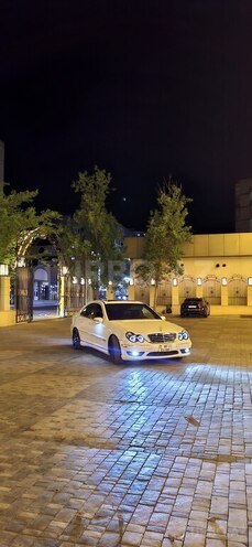 Mercedes C 320-4