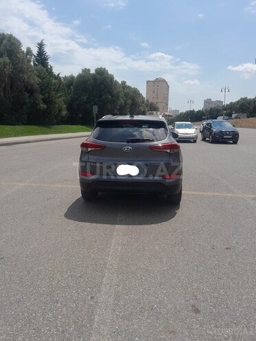 Hyundai Tucson-14