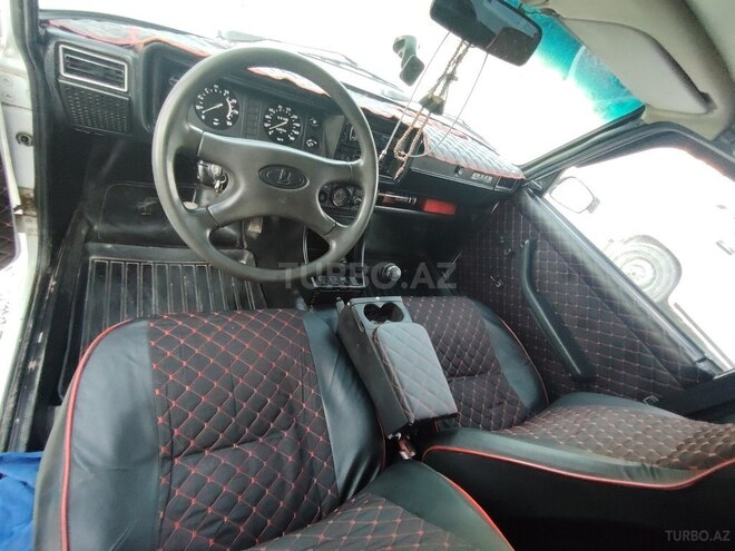 LADA (VAZ) 2107-10