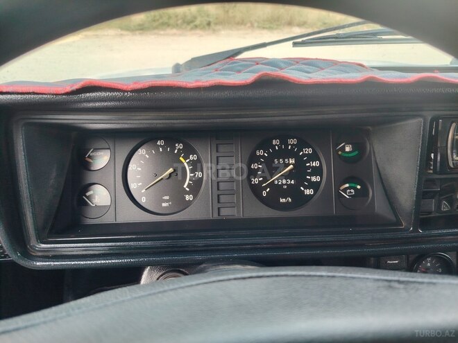 LADA (VAZ) 2107-8