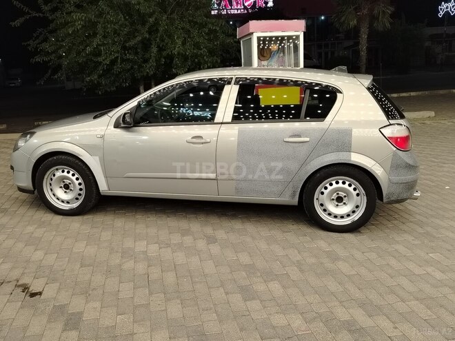Opel Astra-7