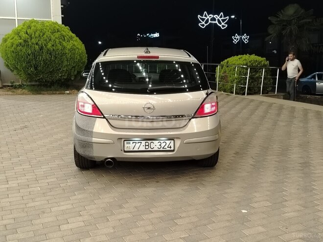 Opel Astra-8