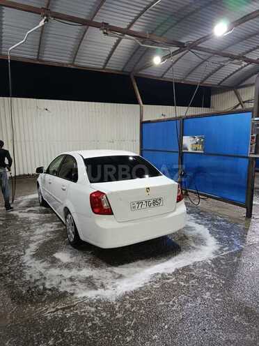 Daewoo Gentra-4