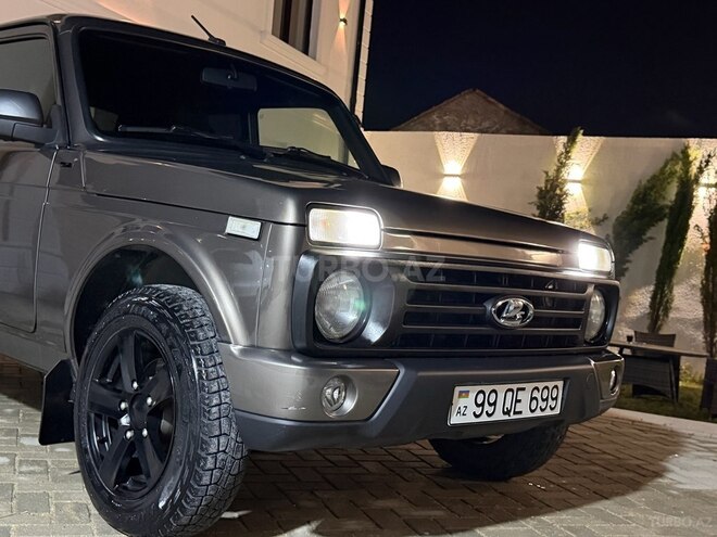 LADA (VAZ) Niva-14