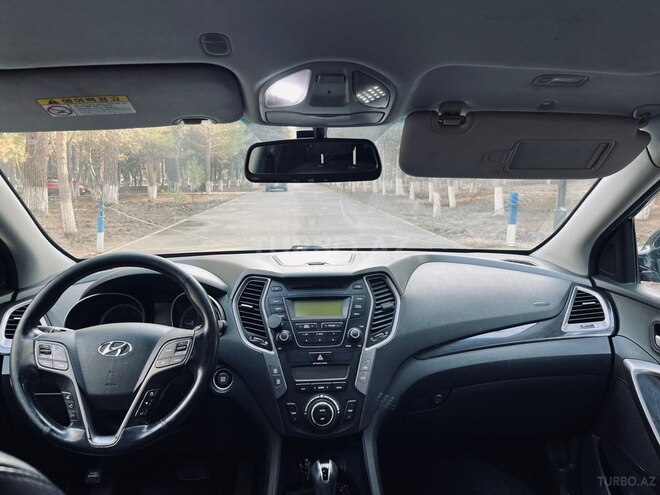 Hyundai Santa Fe-11