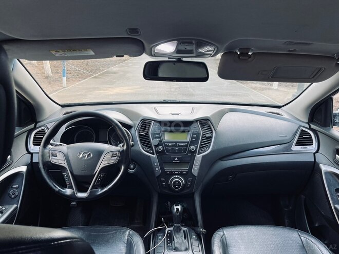 Hyundai Santa Fe-14