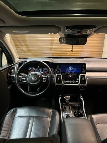 Kia Sorento-19