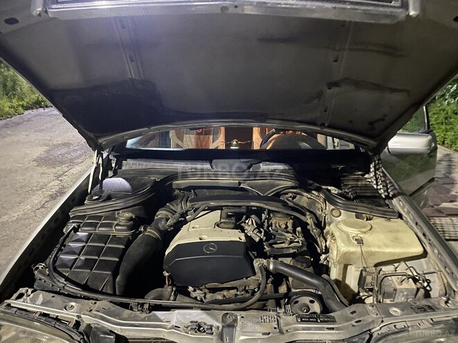 Mercedes C 180-5