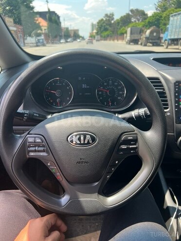 Kia Forte-2