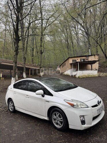 Toyota Prius-1