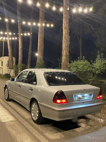 Mercedes C 220-7