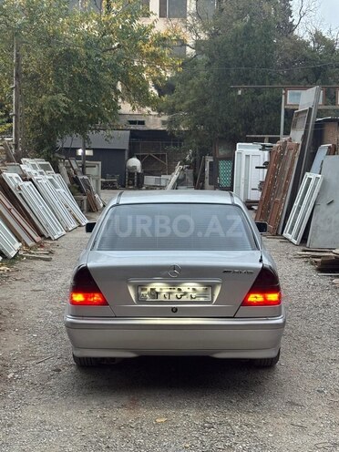 Mercedes C 220-3