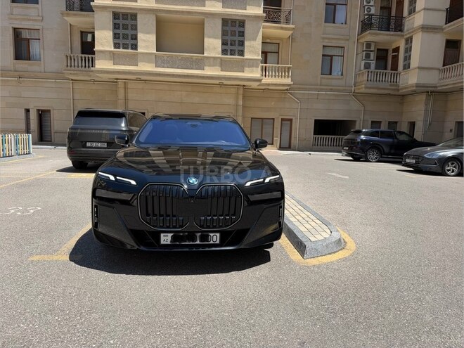 BMW i7 2023, 12,000 km - 0.0 л - Bakı