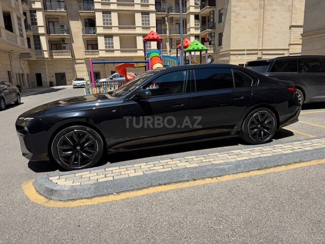 BMW i7 2023, 12,000 km - 0.0 л - Bakı