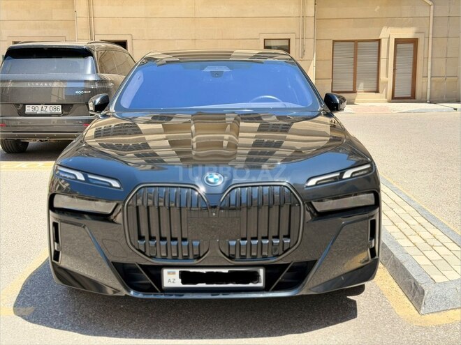 BMW i7 2023, 12,000 km - 0.0 л - Bakı