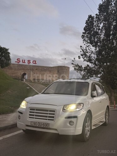 Hyundai Santa Fe-5