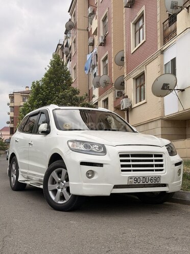 Hyundai Santa Fe-12