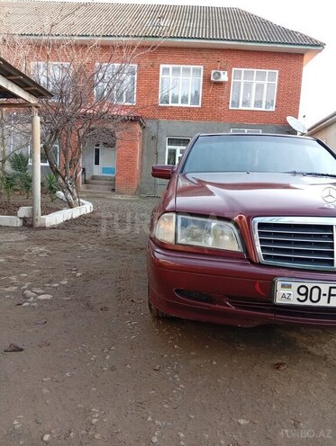 Mercedes C 180-3