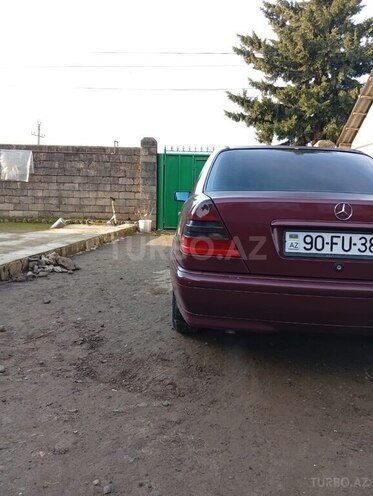 Mercedes C 180-4