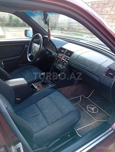 Mercedes C 180-8