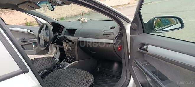 Opel Astra-3