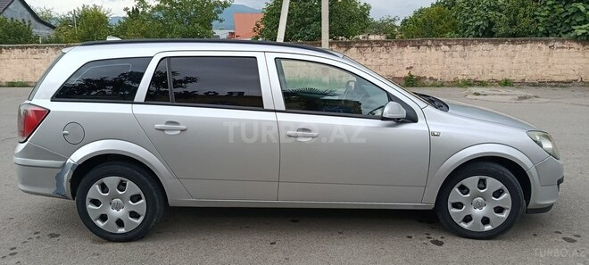 Opel Astra-7