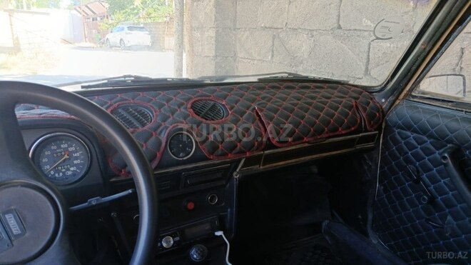 LADA (VAZ) 2106-5