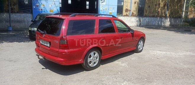 Opel Vectra-8