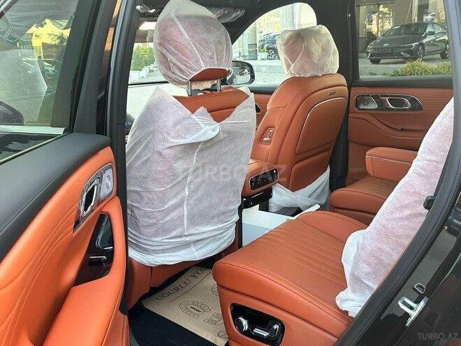 Geely Galaxy M9-10