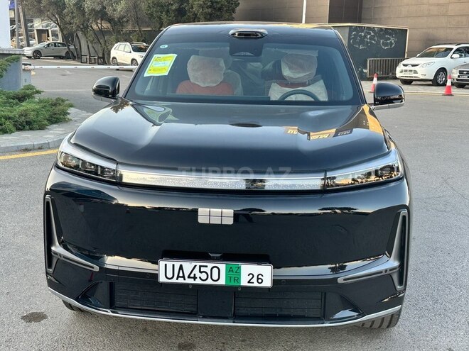 Geely Galaxy M9-3