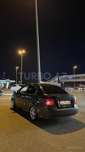 Chevrolet Aveo-2